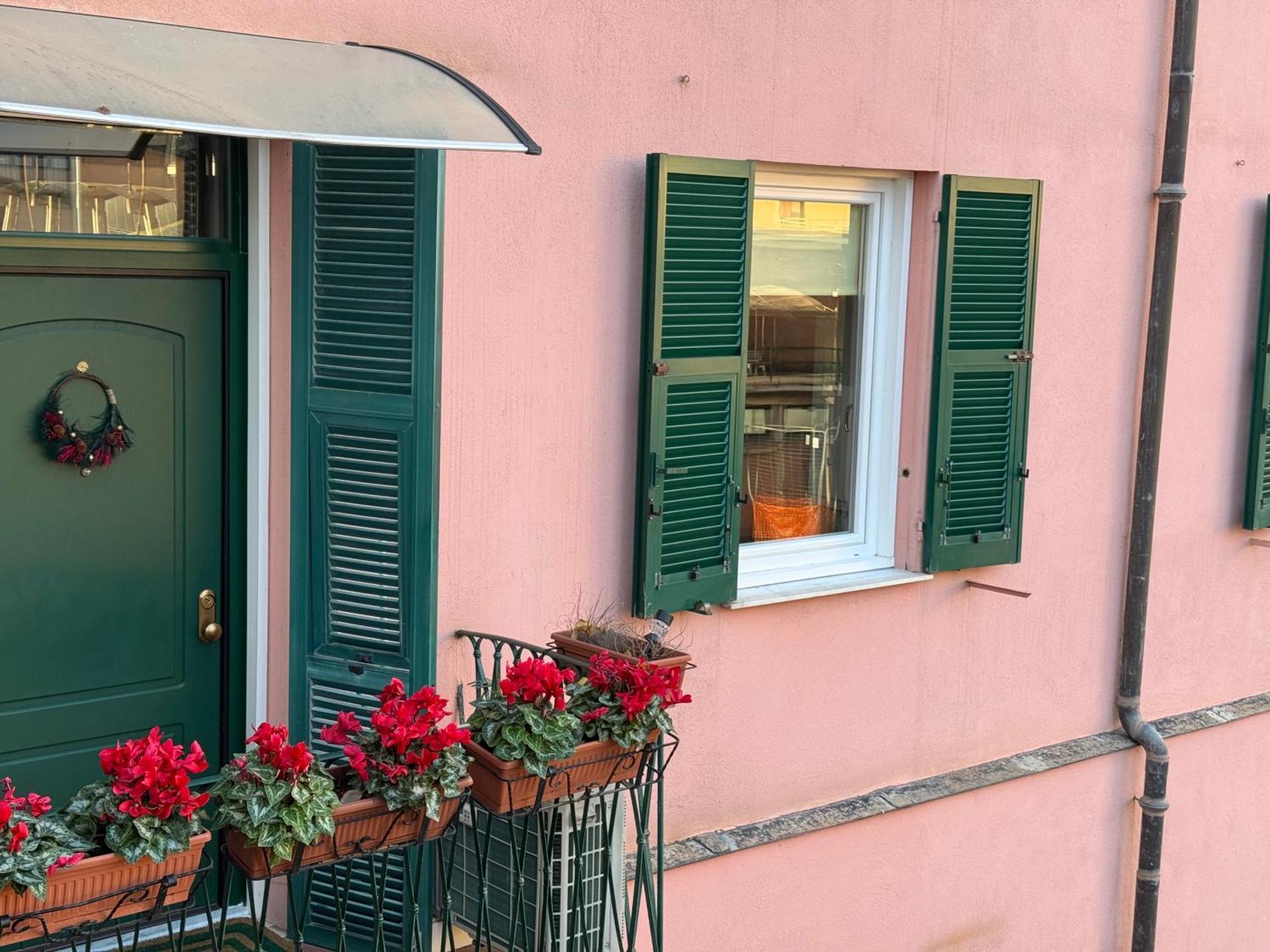 Casa Nina Carignano Appartement Genua Buitenkant foto