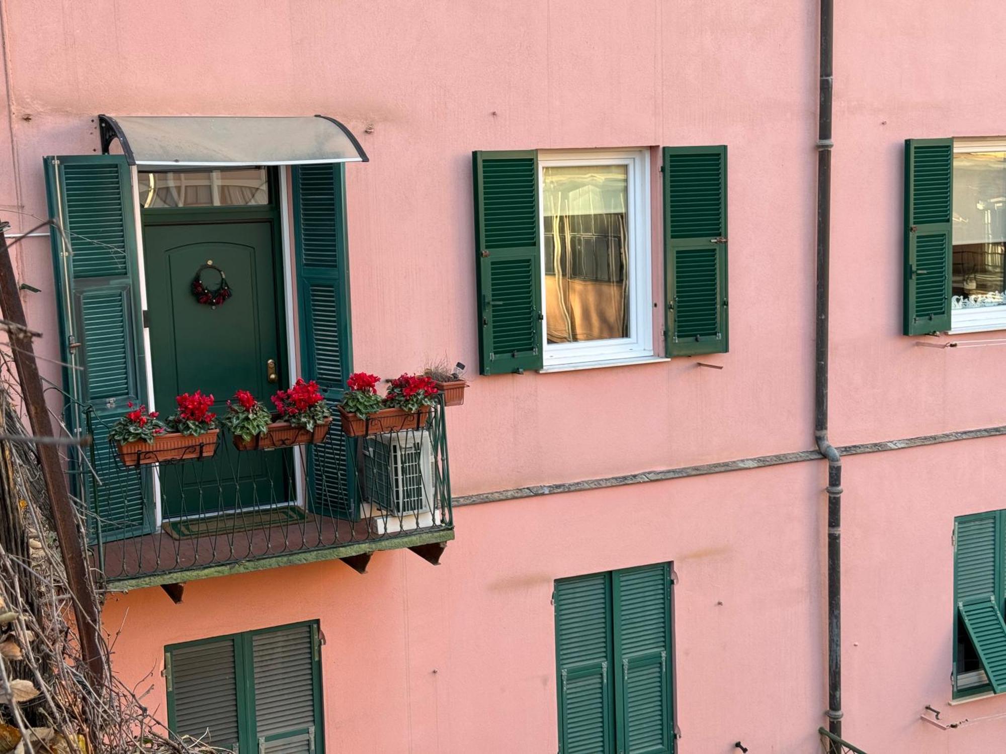 Casa Nina Carignano Appartement Genua Buitenkant foto